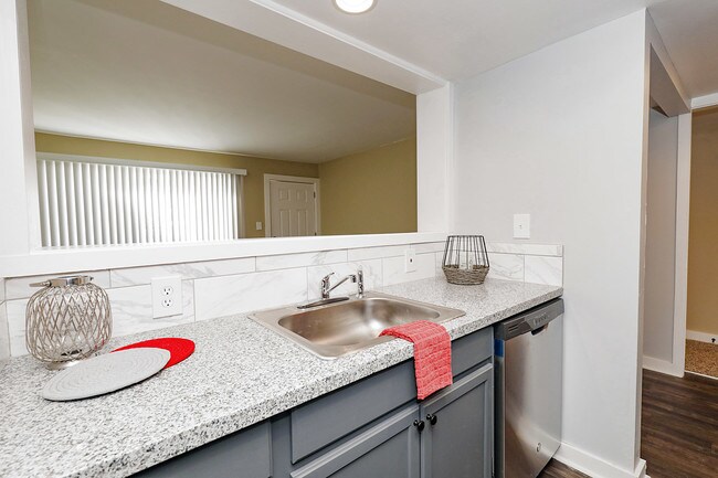 Photo - The Vue at Stone Mountain