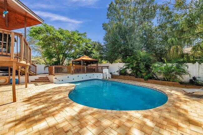 Photo - 1261 12th Ct SW