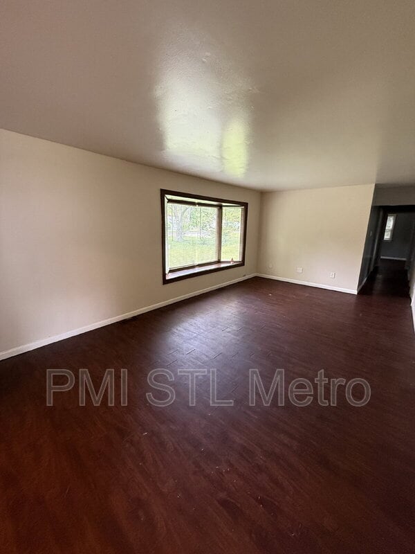 Photo - 1510 Trampe Ave