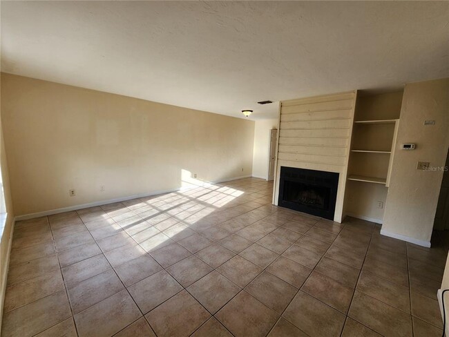 2529 NW 62 Pl