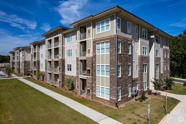 Reserve at Glen Laurel