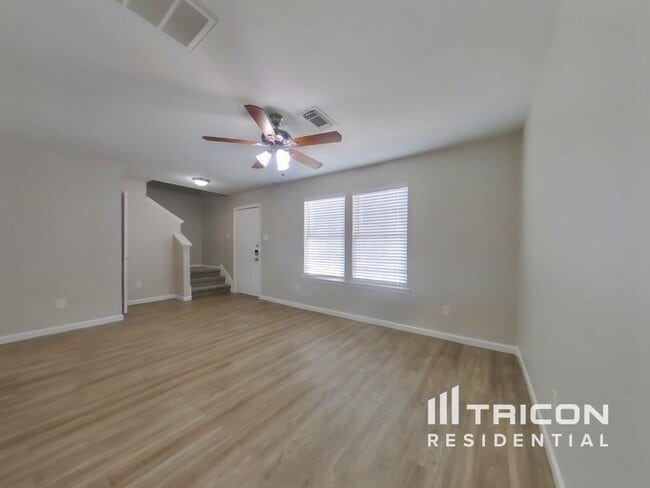 Photo - 20705 Patriot Park Ln