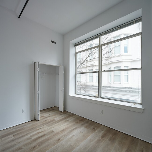 02-26-Canvas-Muse-Apt-321-DSCF9722_Panorama-LOW