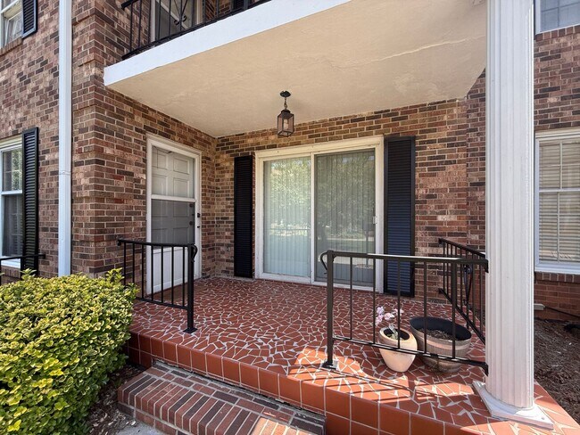Photo - 2711 Reynolda Rd