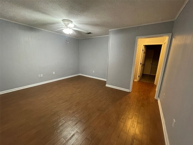 Photo - 2617 Oleander Dr