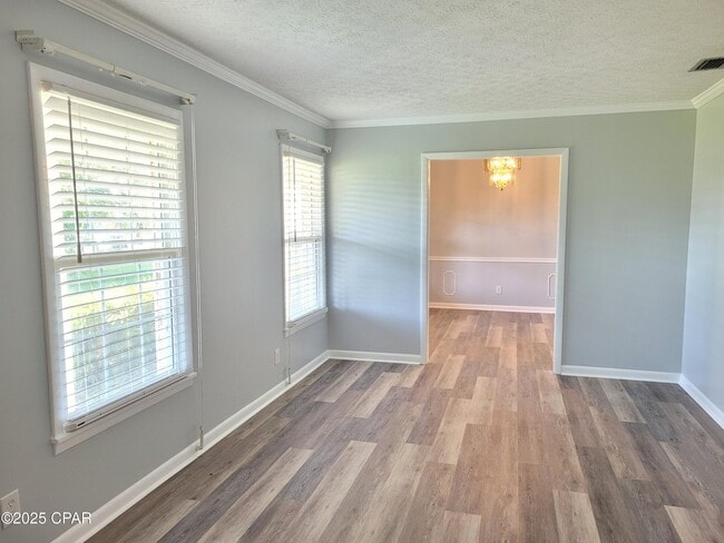 Photo - 2512 W 27th St