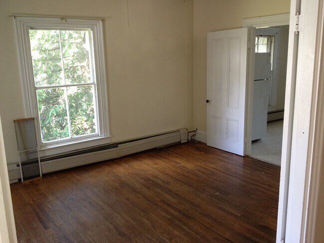 Photo - 15 Pond St Unit B