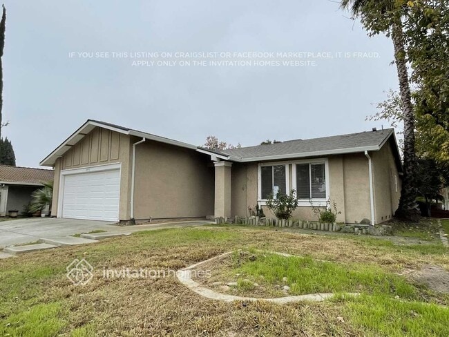 Photo - 2875 Georgia Dr