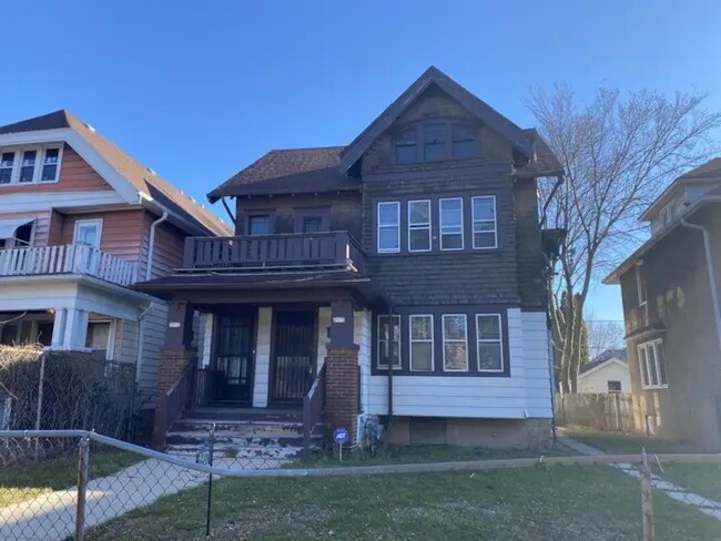 Building Photo - 2970 N 37th St Unit 2972 N 37th Street Rental