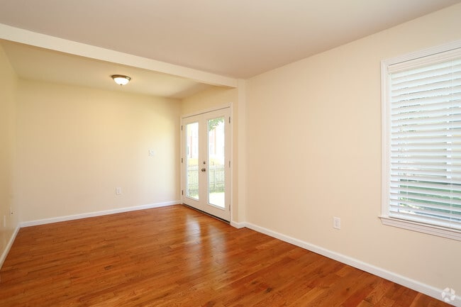Living Room - Dwight Garden Apartments