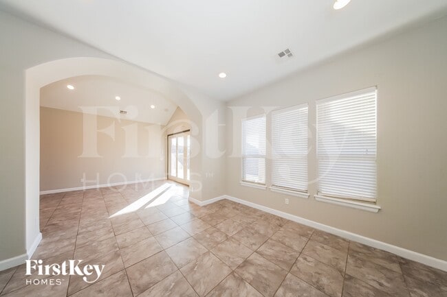 Photo - 17313 Ridgewood Dr