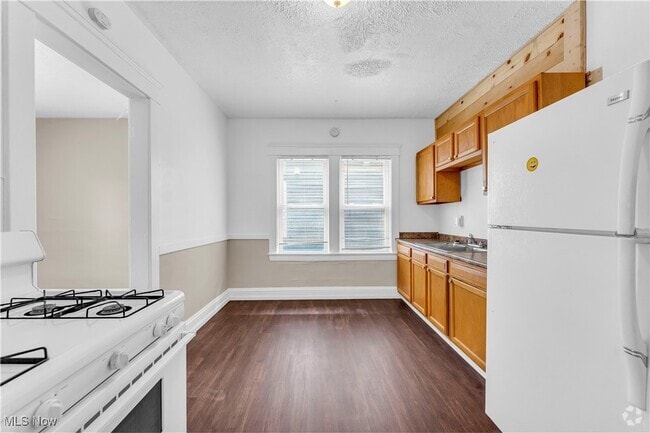 Building Photo - 2085 Robin St Unit 2 Rental