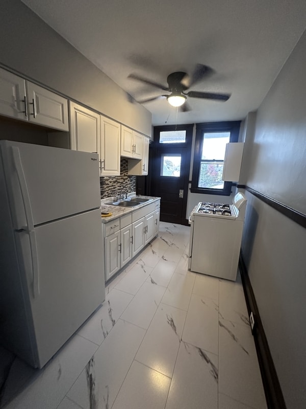 Photo - 1557 Cohassett Ave