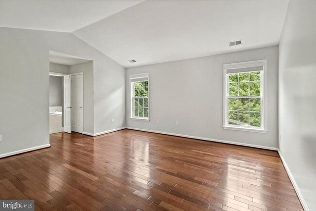 Photo - 6212 Lilac Bush Ln