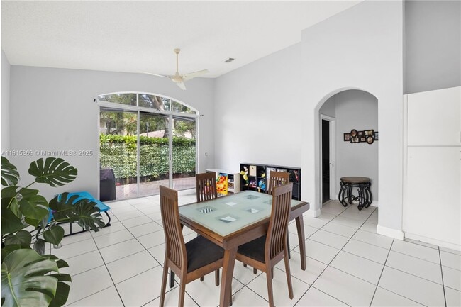 Photo - 7673 NW 19th St