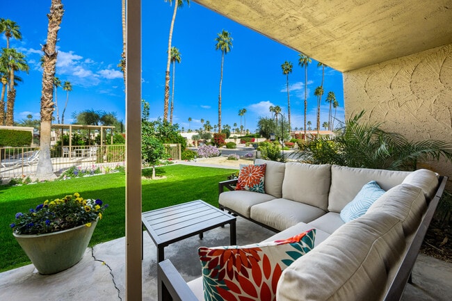 Photo - 76705 Sandpiper Dr