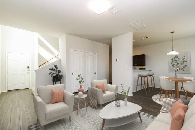 Building Photo - 5430 Tobins Gully Dr Rental