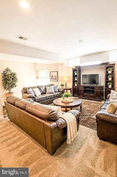 10869 General Kirkland Dr