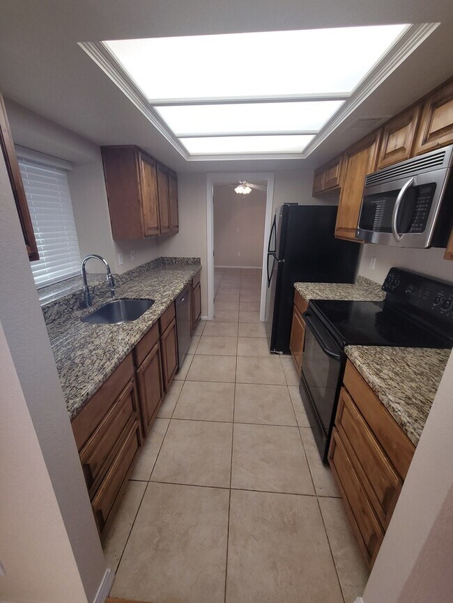 Photo - Nice 2/2 plus a den in Turtle Rock 6 for l...