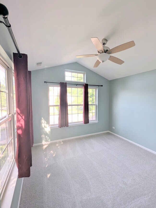 Photo - 3055 Kentshire Cir