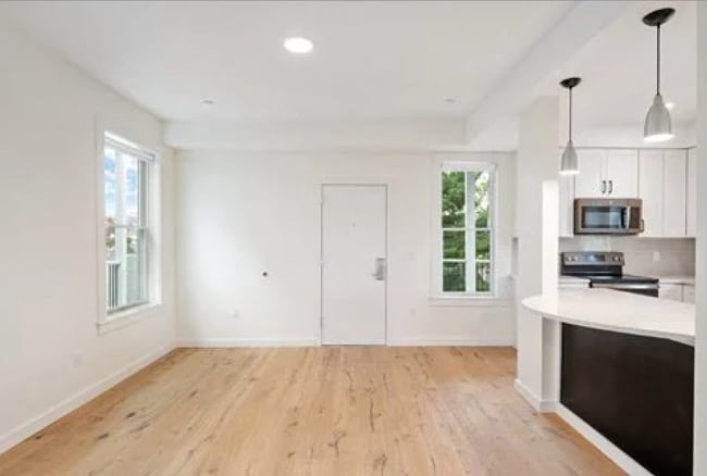 Photo - 22 Magazine St Unidad 8