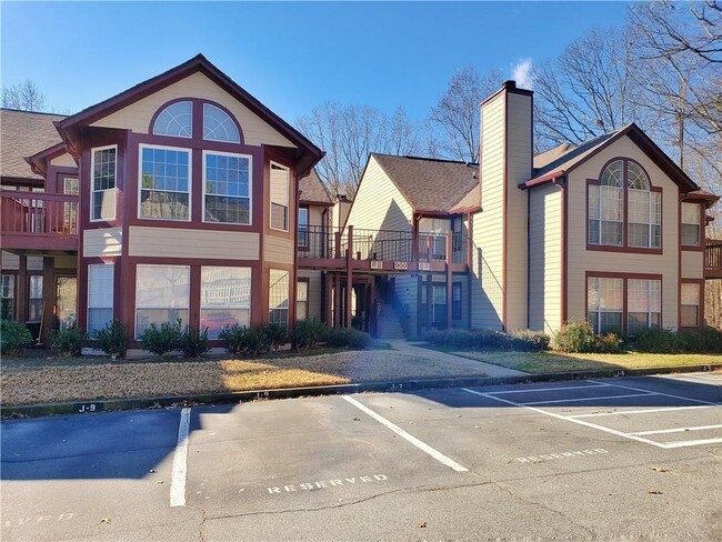 Building Photo - 913 Wentworth Ct Unit 913
