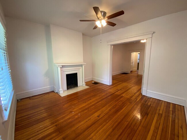 Photo - W Blake Ave 49-51 WR Unit 51