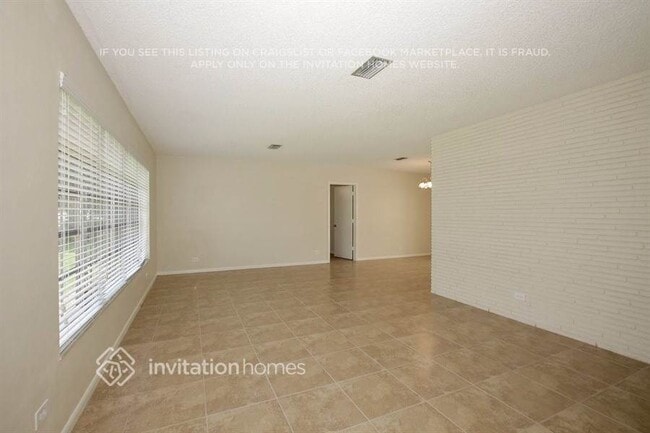 Photo - 861 NW 72nd Ave