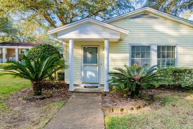 Photo - 3307 Kingswood Ct