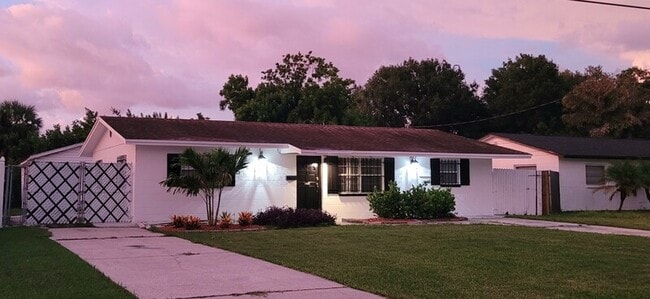 Photo - 641 72nd Ave N