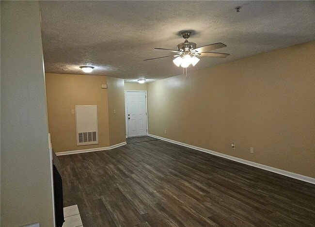 Photo - 3375 Galleria Dr Unidad 7