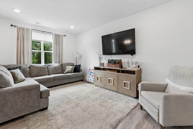 Photo - 12662 S Talbot Cir