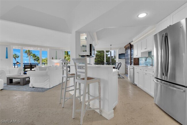 Photo - 4901 Gulf Shore Blvd N Unidad 201