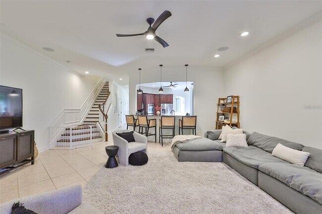Photo - 602 Saxony Blvd