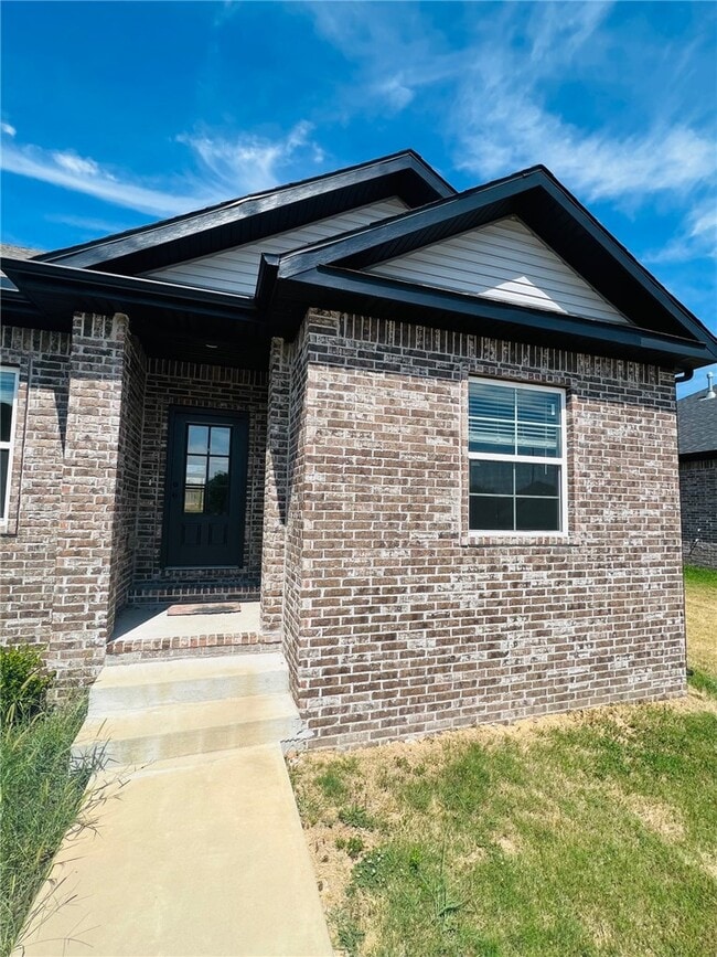 Photo - 2648 S Olive Ct