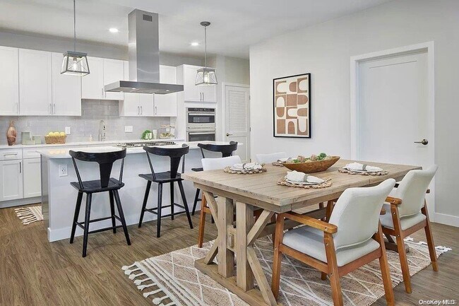 Photo - 303 Arrowhead Ln