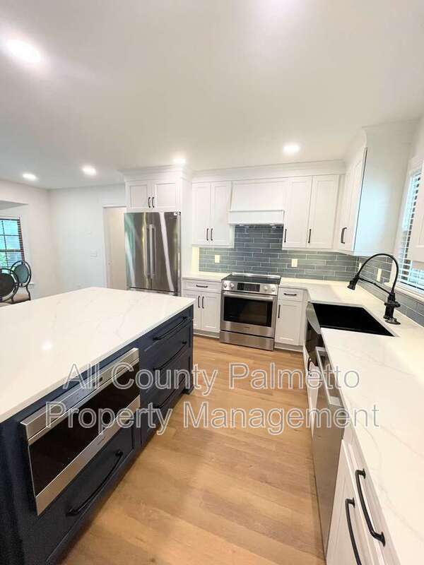 Photo - 101 Huckleberry Ln