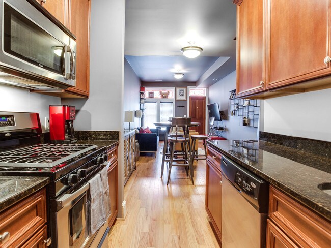 Photo - 1230 4th St NW