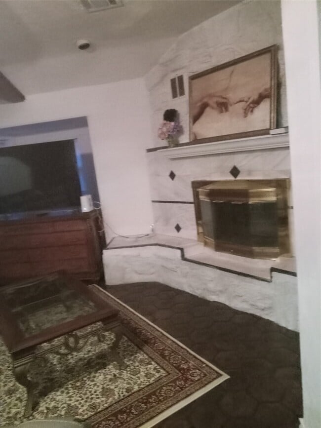 Photo - 15910 Hartman Rd