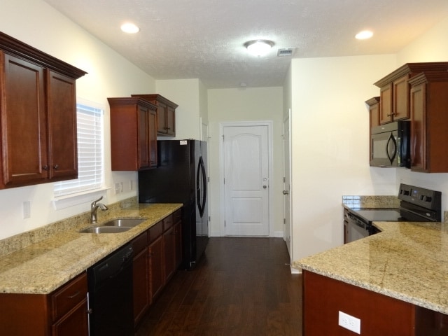 Photo - 7275 Santeelah Way