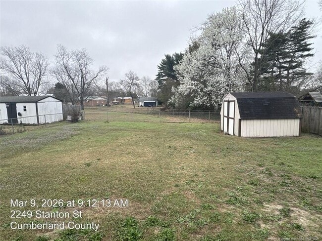 Photo - 2249 Stanton St