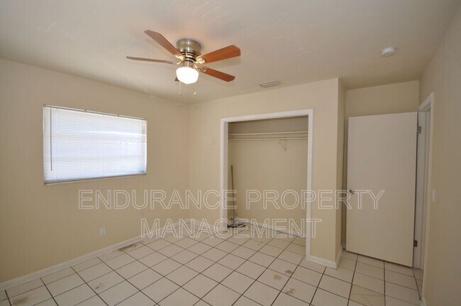 Photo - 139 W 28th St Unit Front  C