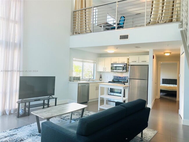 Photo - 7700 Collins Ave