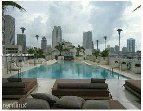 Photo - Studio, 1.5 bath Condo - 690 SW 1st Ct Apt... Unit Apt 3107