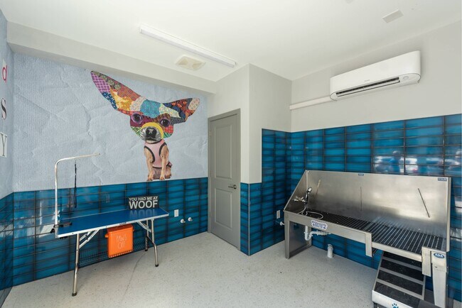 Ellipse Urban Apartments