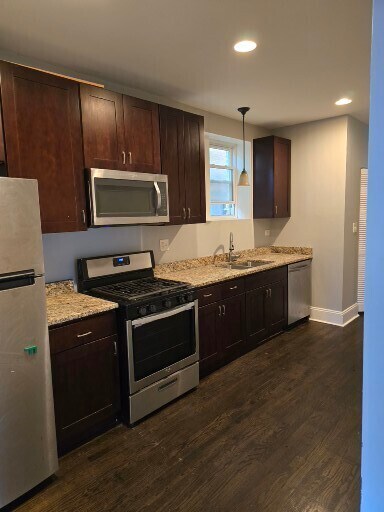 Photo - 7545 S Yates Blvd