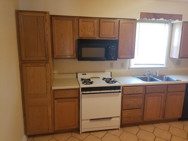 Photo - 1509 Brighton St