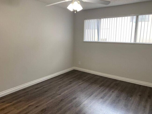 Photo - 1.0 bedroom in Canoga Park California 91304 Condo Unit 16