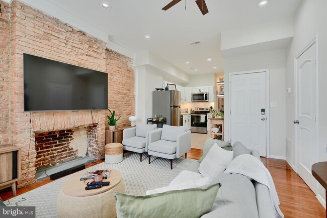 Photo - 1719 Guilford Ave