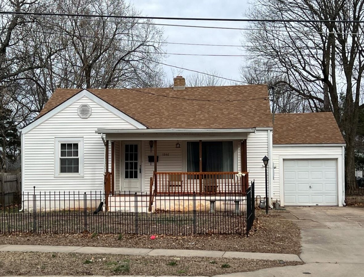 Photo - 1846 S Jefferson Ave House
